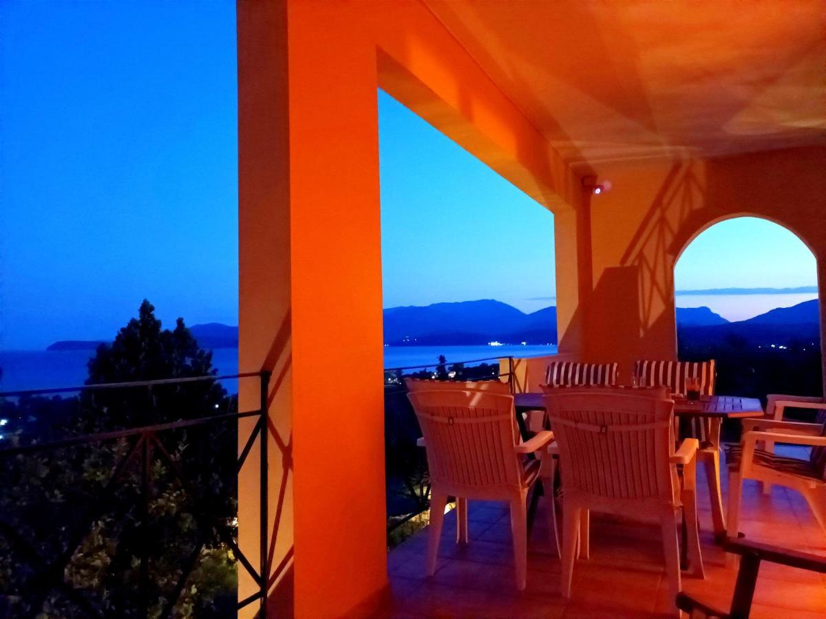 Gythio Seaside Villa Dimitrios - Panoramic View Exterior foto